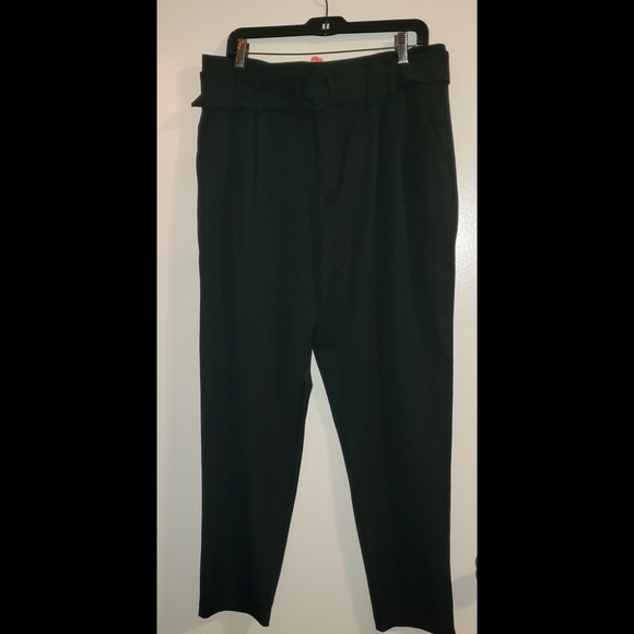 Zara Pants - ZARA TRF Black Belted Cinch Waist Taper Pants
